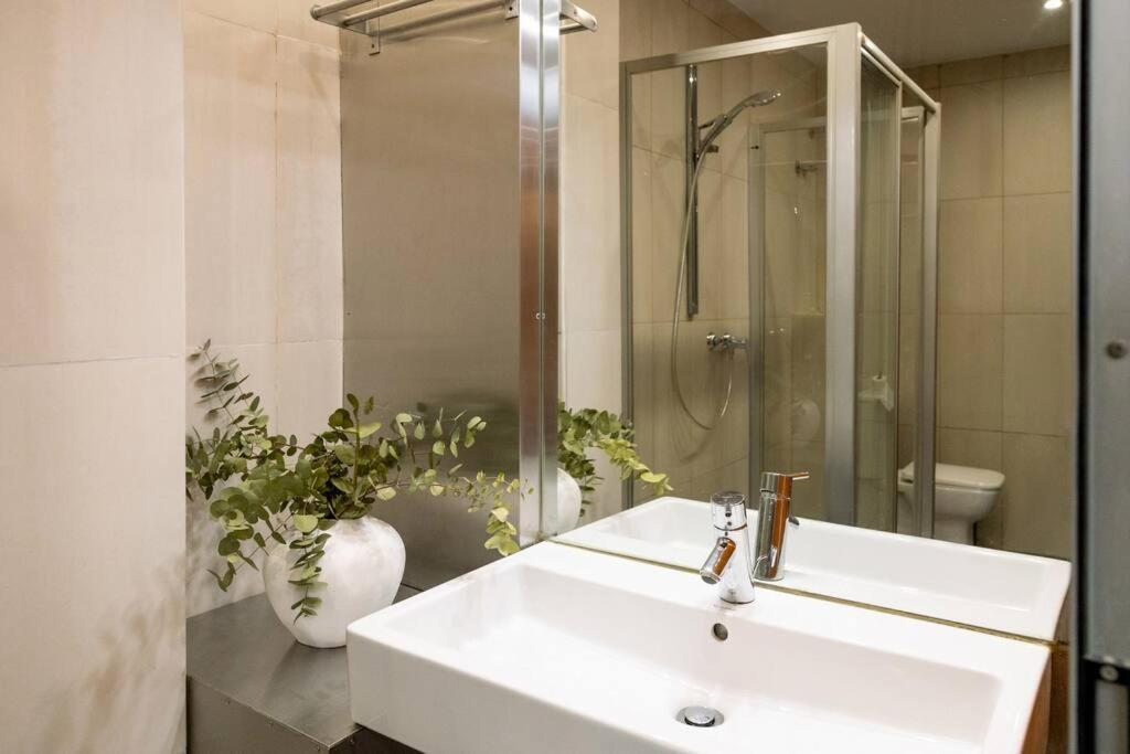 Apartamento Atico Nuevo En Corazon De Málaga Exterior foto